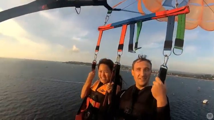 Boracay Philippines PARASAILING (how much?)